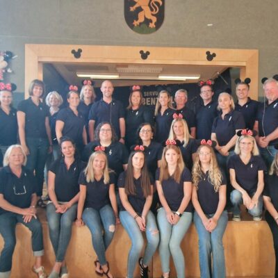 2025_EbenthalgoesDisneyland (1)