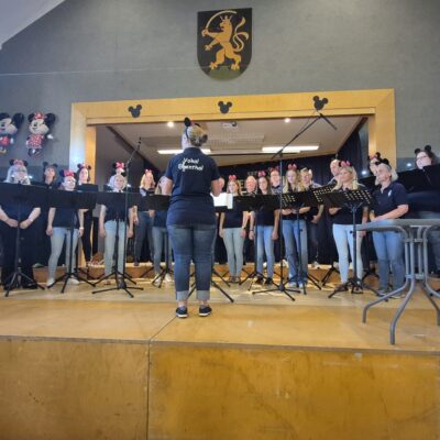 2025_EbenthalgoesDisneyland (6)